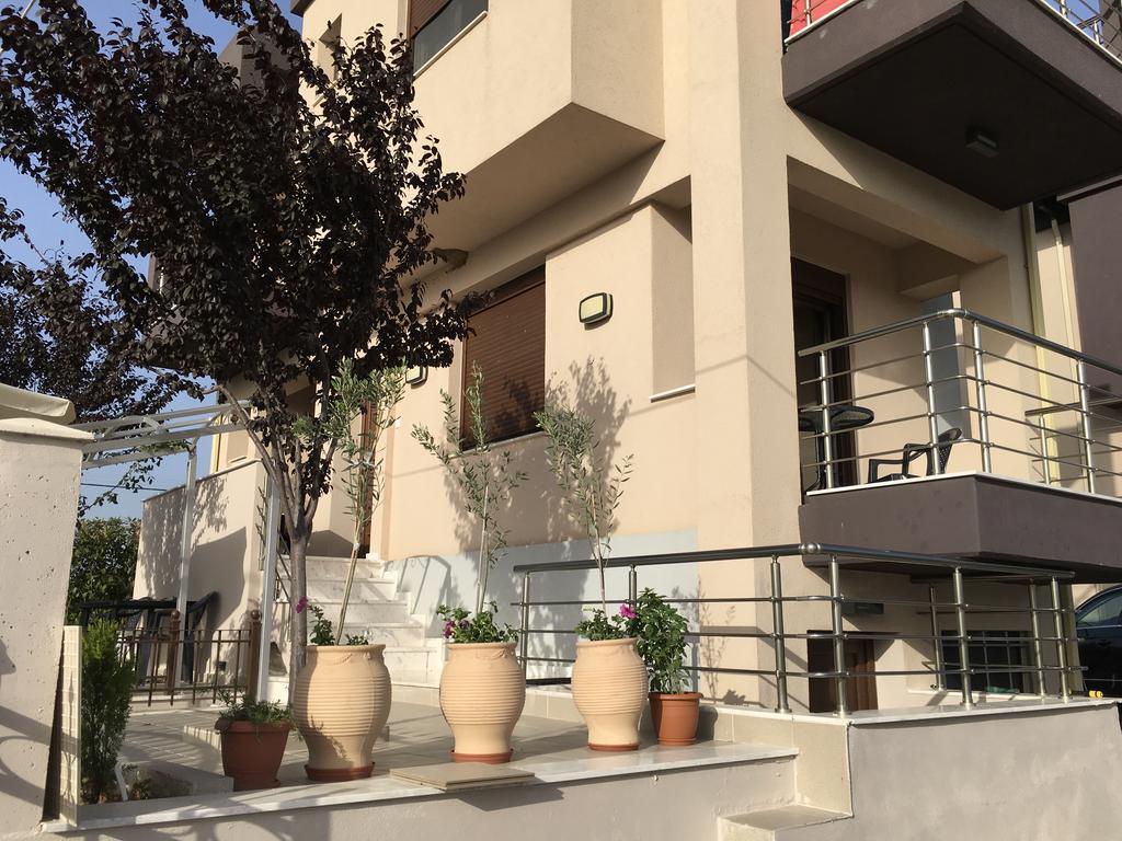 AM Beach House Nea Moudania Exterior foto